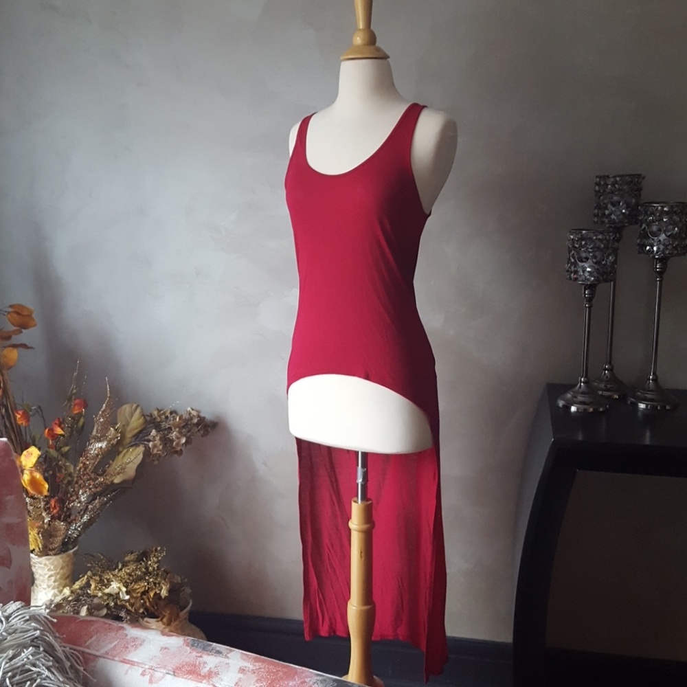 Express Hi-Low Raspberry Tank Top